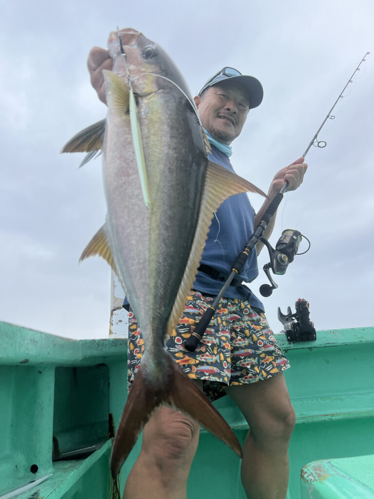 平松慶＆アワビリミテッドモデル02